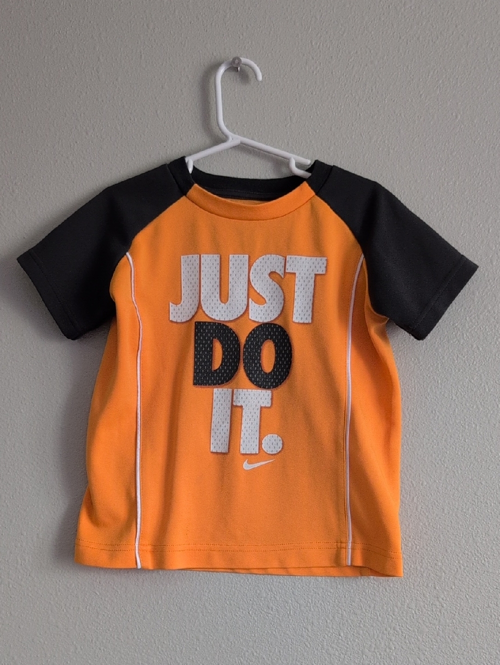 Nike Kids' Orange and Black 'Just Do It' Swim Shirt